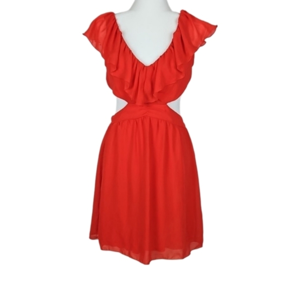 Lots Of Love Cutout Waist Ruffle V-Neckline Dress in Rich Orange, L - Picture 2 of 9